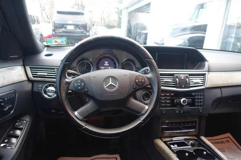 2010 Mercedes-Benz W212 E-Class - Image 19 of 20