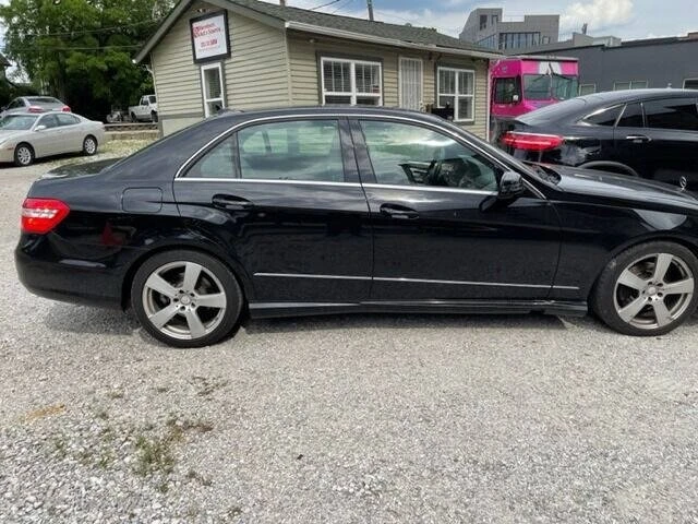 2010 Mercedes-Benz W212 E-Class - Image 13 of 20