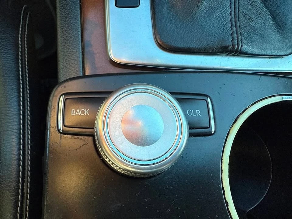 2010 Mercedes-Benz W212 E-Class - Image 18 of 19
