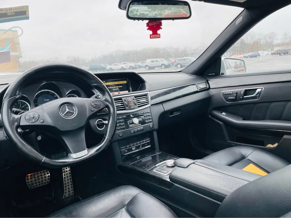 2010 Mercedes-Benz W212 E-Class - Image 9 of 13