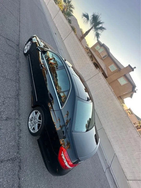 2010 Mercedes-Benz W212 E-Class - Image 2 of 19