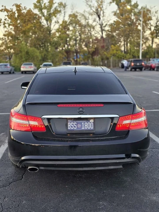 2010 Mercedes-Benz W212 E-Class - Image 4 of 8