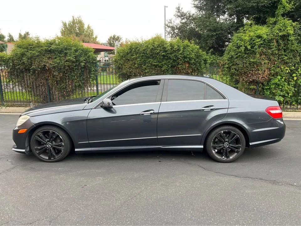 2010 Mercedes-Benz W212 E-Class - Image 9 of 12