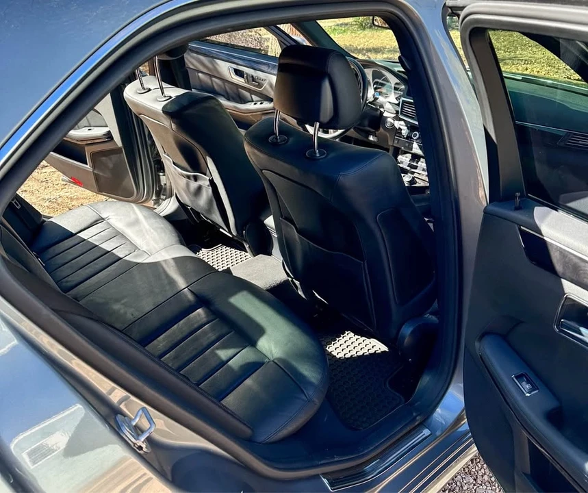 2010 Mercedes-Benz W212 E-Class - Image 8 of 15