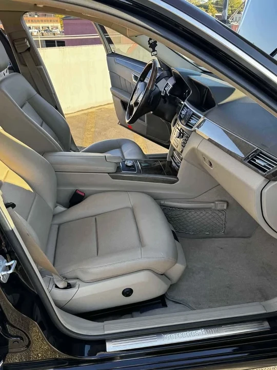 2010 Mercedes-Benz W212 E-Class - Image 17 of 17