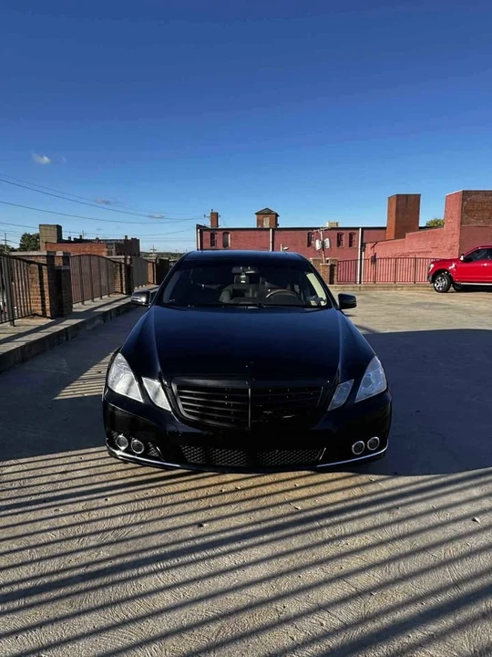 2010 Mercedes-Benz W212 E-Class - Image 6 of 17