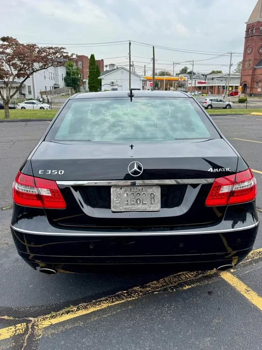 2010 Mercedes-Benz W212 E-Class - Image 5 of 17