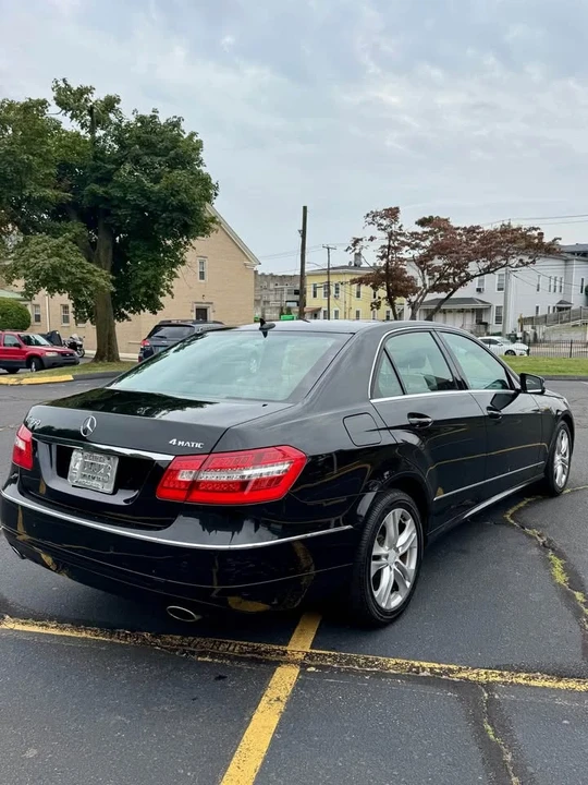 2010 Mercedes-Benz W212 E-Class - Image 4 of 17