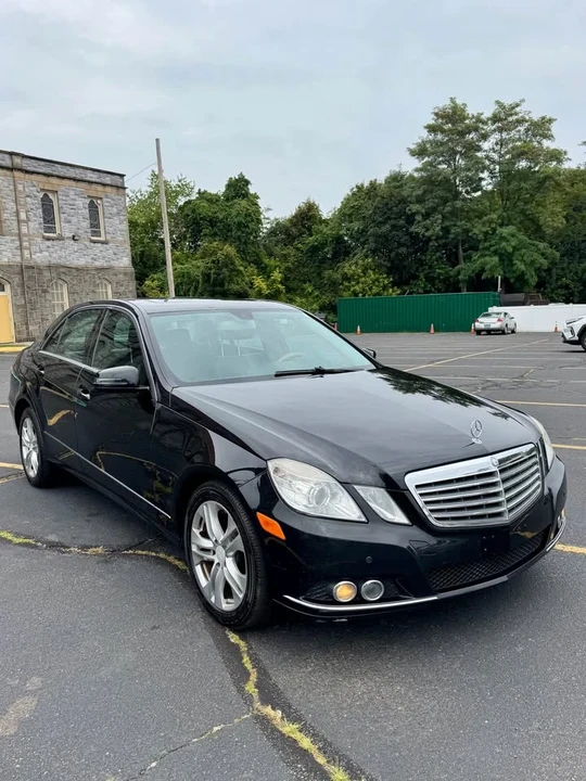 2010 Mercedes-Benz W212 E-Class - Image 16 of 17