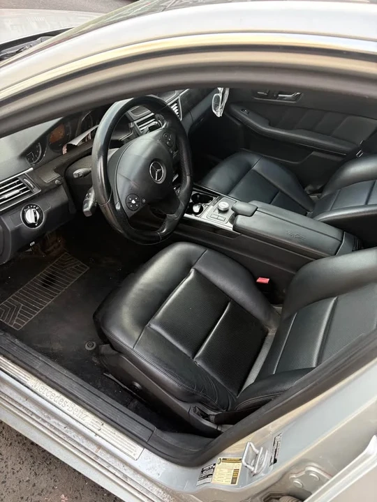 2010 Mercedes-Benz W212 E-Class - Image 4 of 15