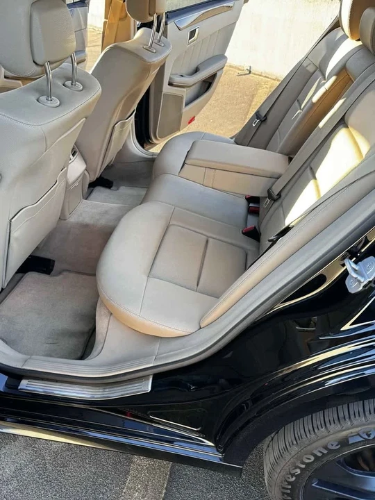 2010 Mercedes-Benz W212 E-Class - Image 14 of 17