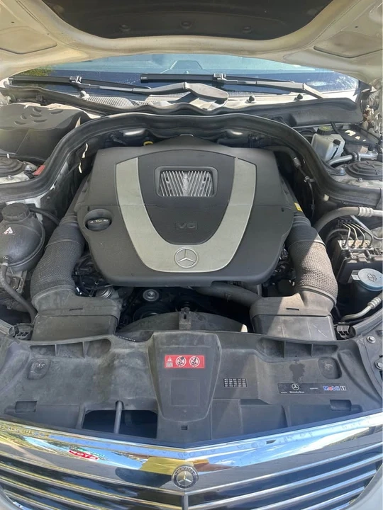 2010 Mercedes-Benz W212 E-Class - Image 17 of 19