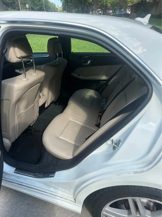 2010 Mercedes-Benz W212 E-Class - Image 7 of 19