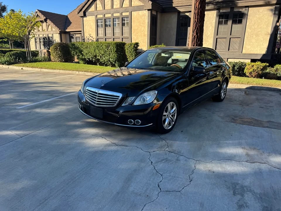 2010 Mercedes-Benz W212 E-Class - Image 2 of 11