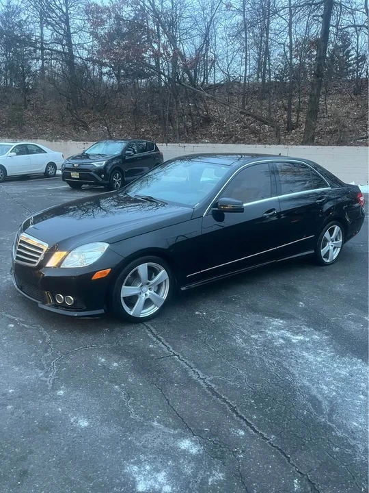 2010 Mercedes-Benz W212 E-Class - Image 2 of 8