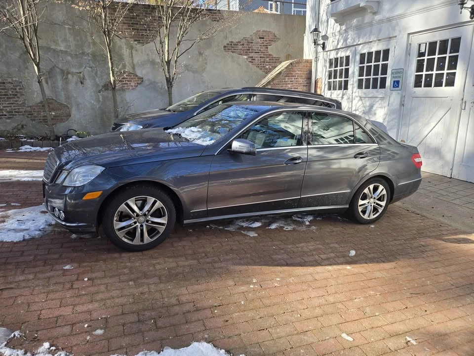 2010 Mercedes-Benz W212 E-Class - Image 2 of 8
