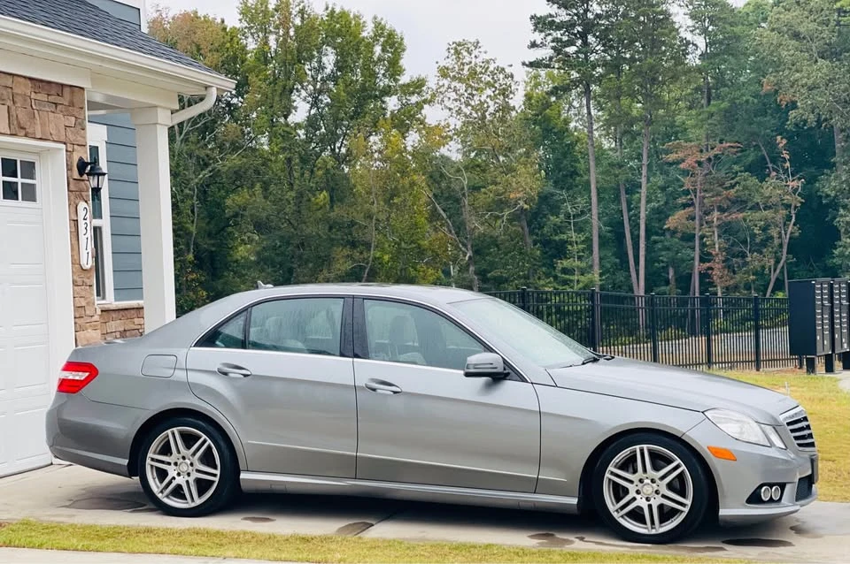 2010 Mercedes-Benz W212 E-Class - Image 19 of 21