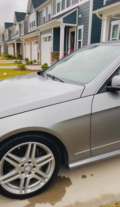2010 Mercedes-Benz W212 E-Class - Image 3 of 21