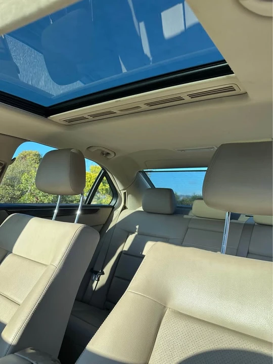 2010 Mercedes-Benz W212 E-Class - Image 6 of 10