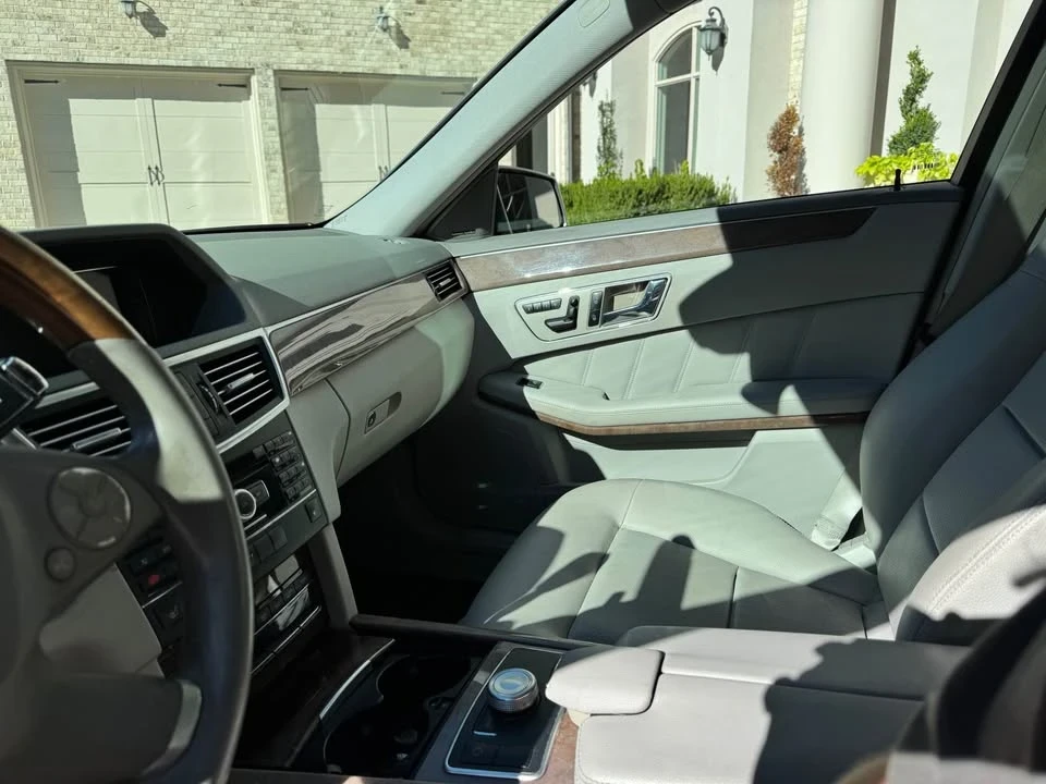 2010 Mercedes-Benz W212 E-Class - Image 10 of 15