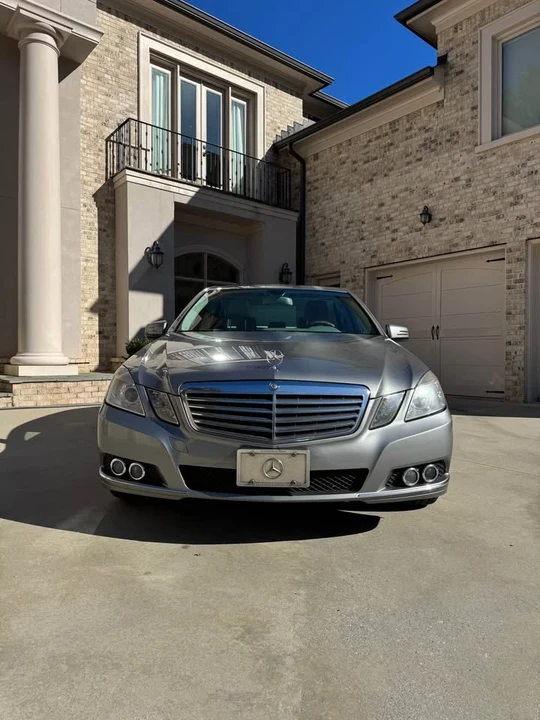 2010 Mercedes-Benz W212 E-Class - Image 2 of 15