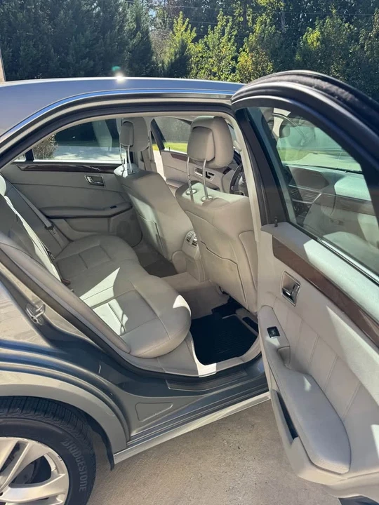 2010 Mercedes-Benz W212 E-Class - Image 12 of 15