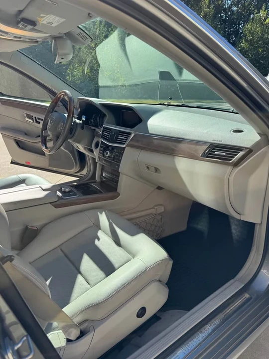 2010 Mercedes-Benz W212 E-Class - Image 14 of 15