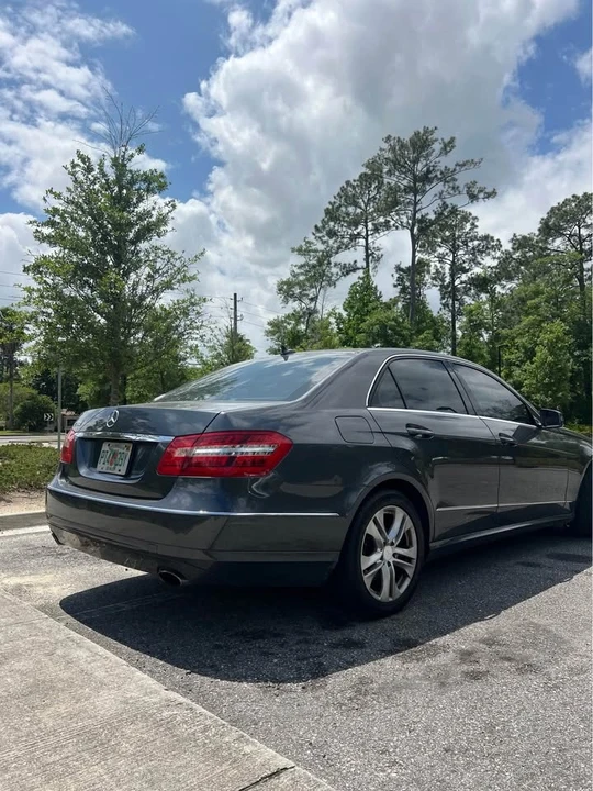 2010 Mercedes-Benz W212 E-Class - Image 7 of 20