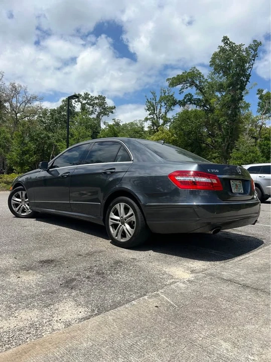2010 Mercedes-Benz W212 E-Class - Image 8 of 20