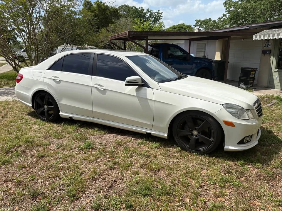 2010 Mercedes-Benz W212 E-Class - Image 2 of 4