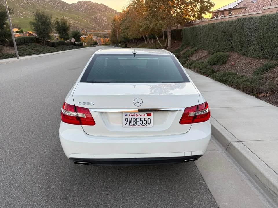 2010 Mercedes-Benz W212 E-Class - Image 4 of 12