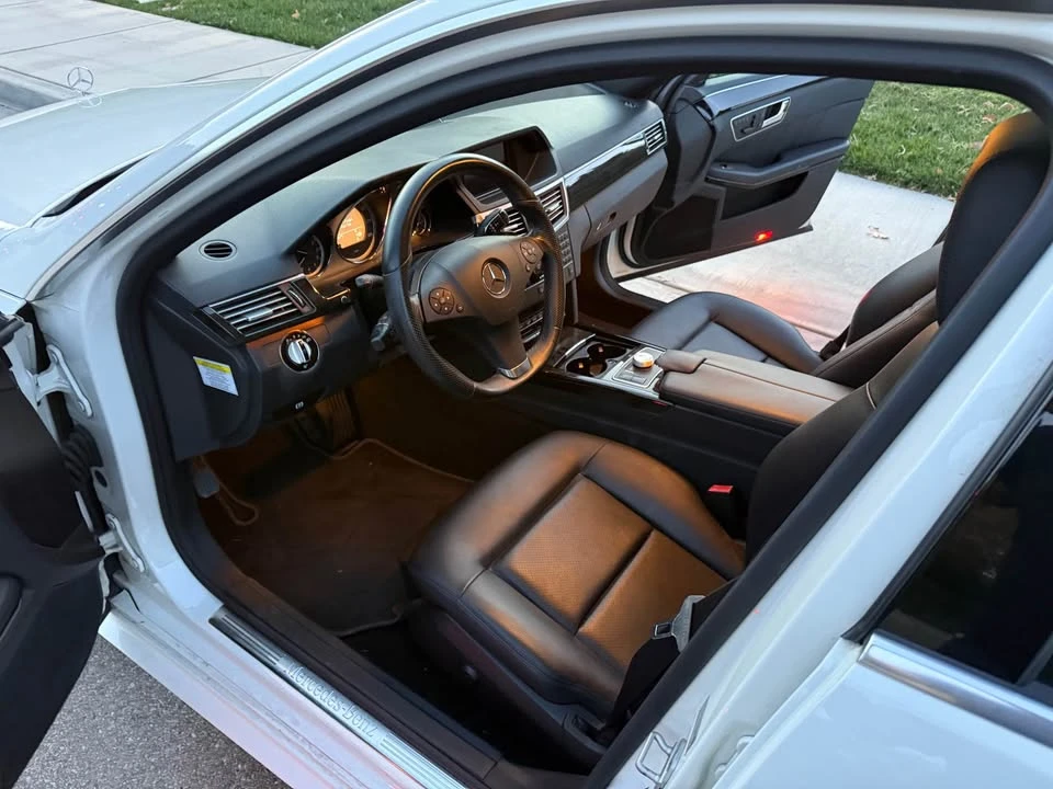 2010 Mercedes-Benz W212 E-Class - Image 11 of 12