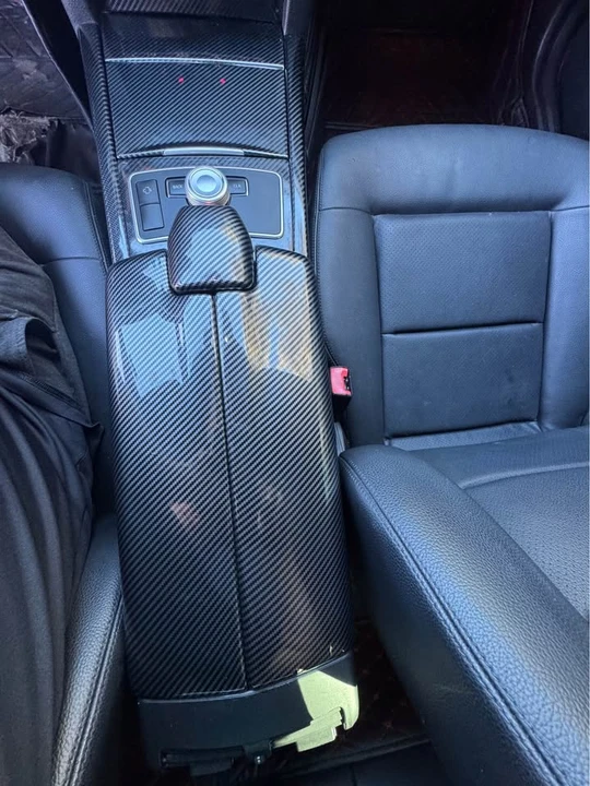 2010 Mercedes-Benz W212 E-Class - Image 11 of 20