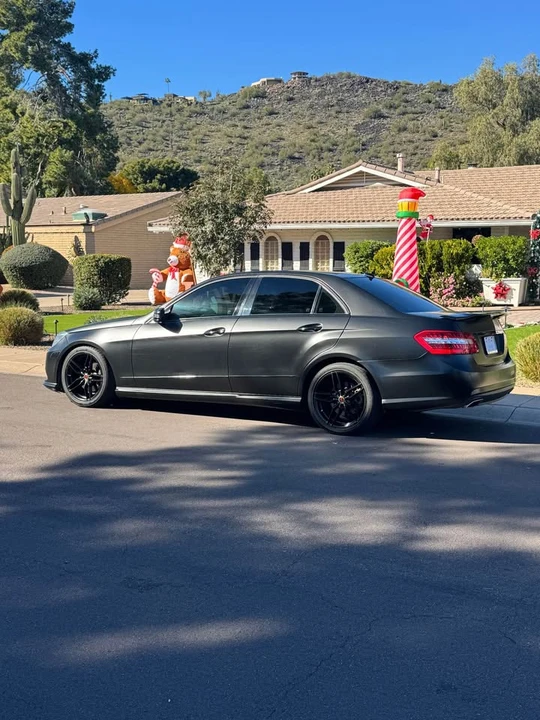 2010 Mercedes-Benz W212 E-Class - Image 3 of 20
