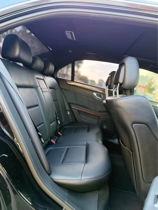 2010 Mercedes-Benz W212 E-Class - Image 4 of 8