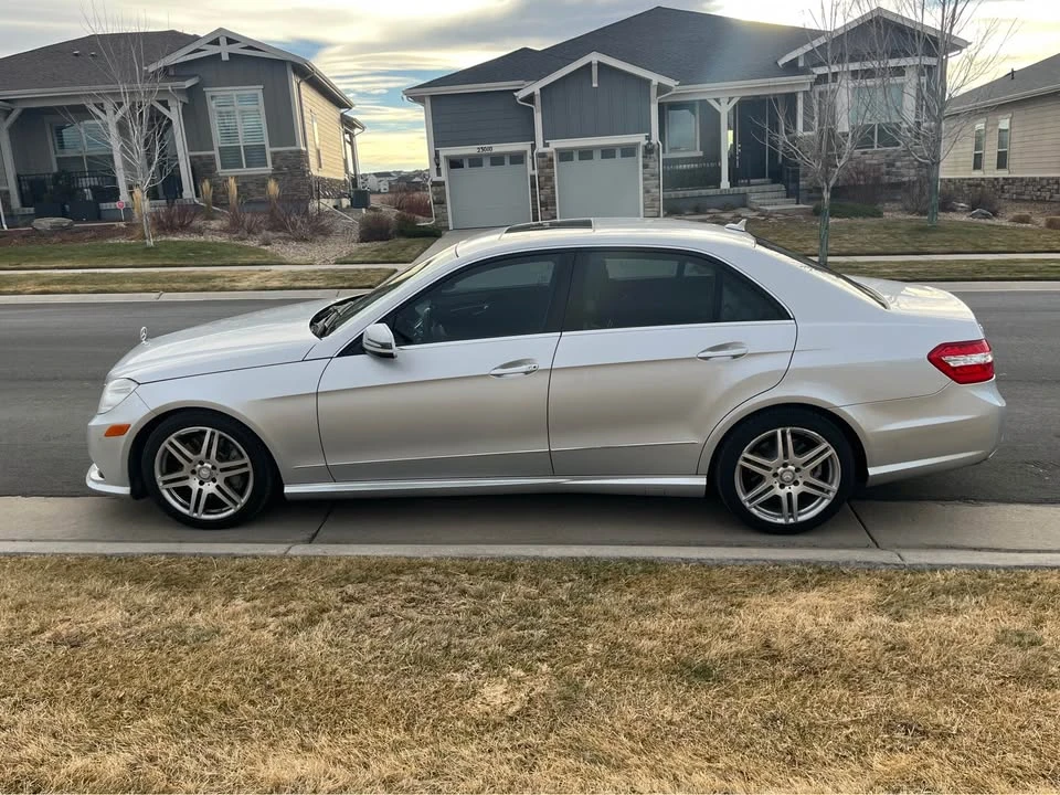 2010 Mercedes-Benz W212 E-Class - Image 2 of 17