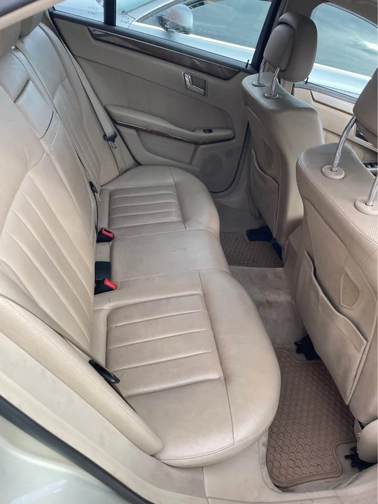 2010 Mercedes-Benz W212 E-Class - Image 7 of 9