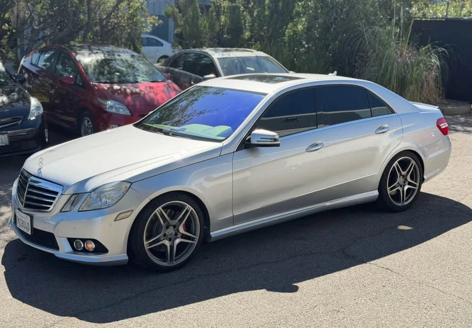 2010 Mercedes-Benz W212 E-Class - Image 2 of 12