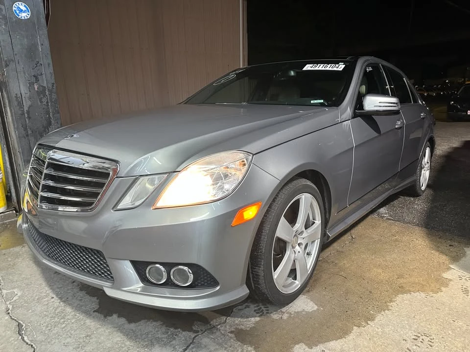 2010 Mercedes-Benz W212 E-Class - Image 2 of 4