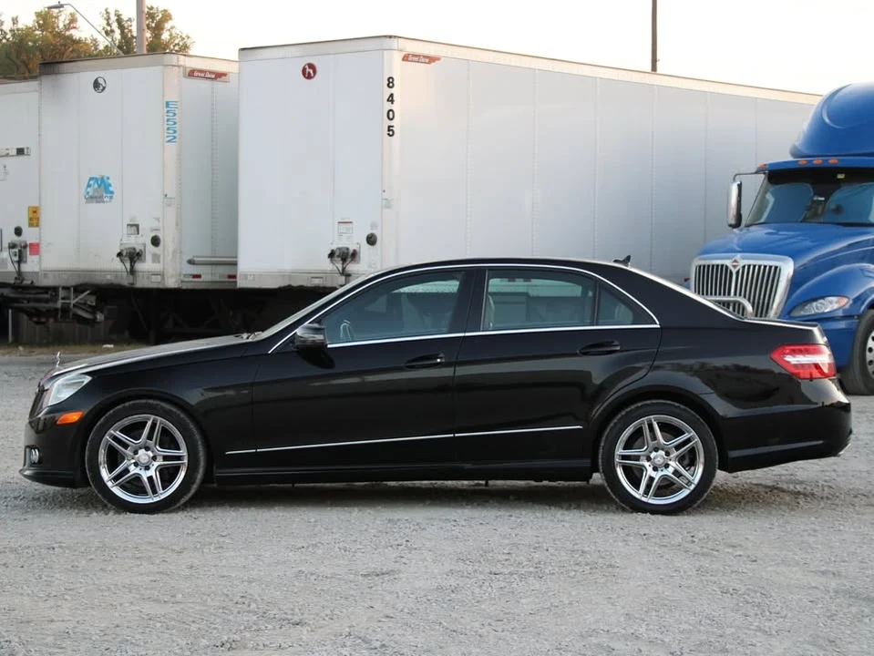 2010 Mercedes-Benz W212 E-Class - Image 3 of 20
