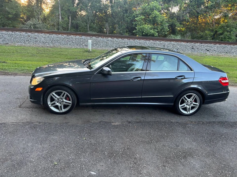 2010 Mercedes-Benz W212 E-Class - Image 2 of 6