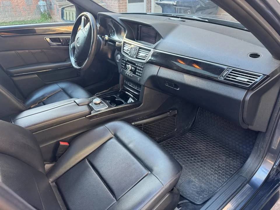 2010 Mercedes-Benz W212 E-Class - Image 6 of 10