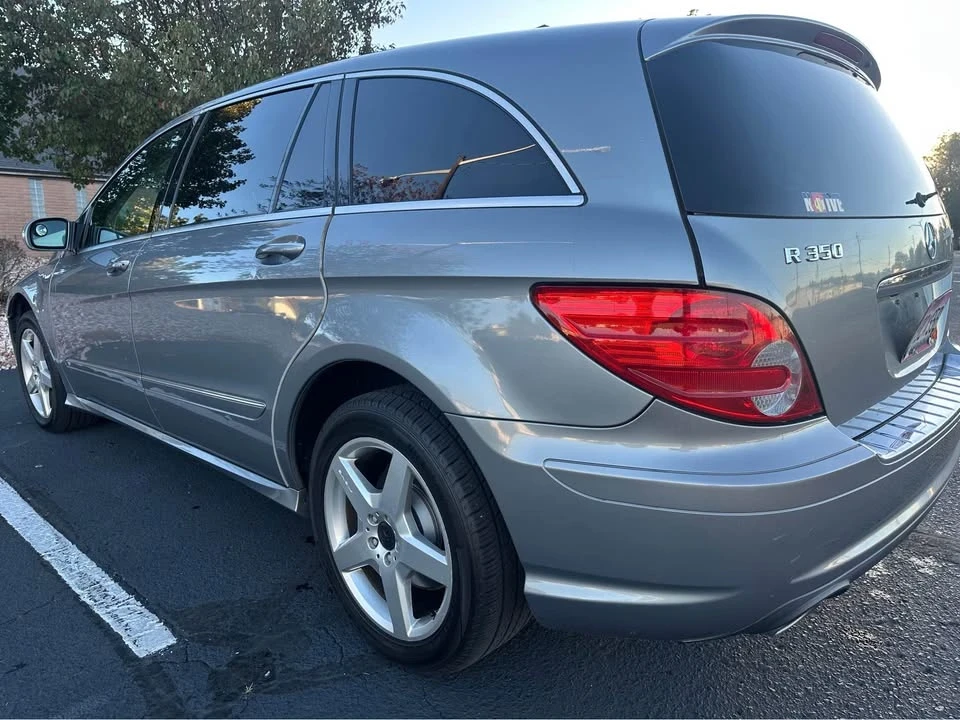 2010 Mercedes-Benz W212 E-Class - Image 2 of 9