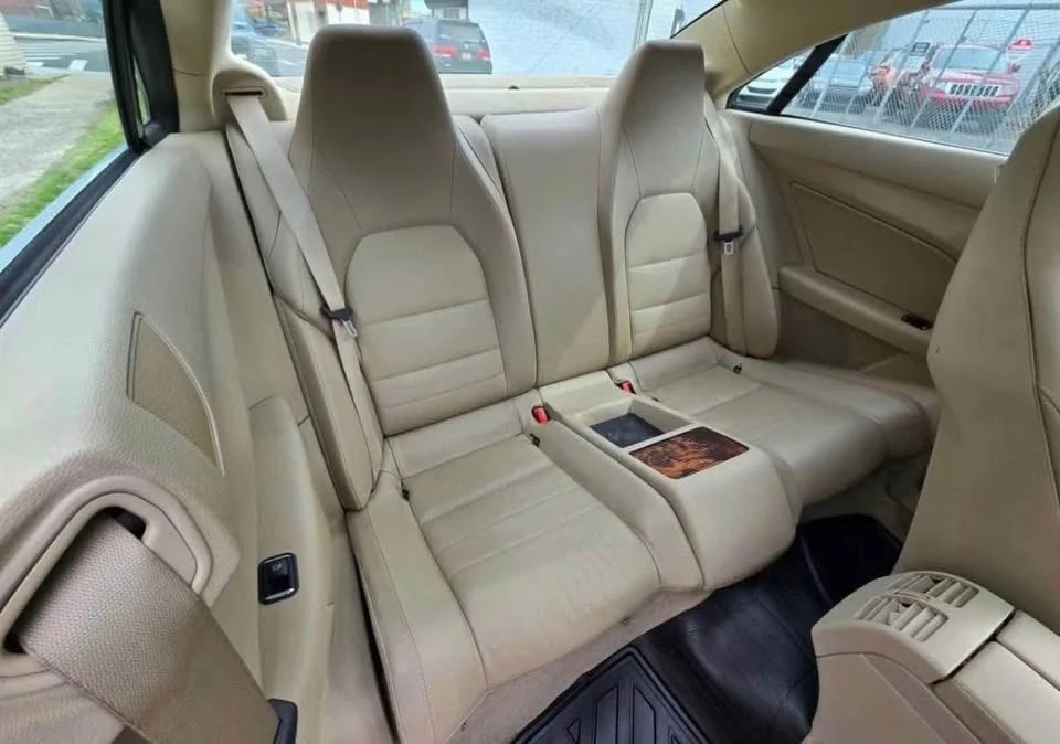 2010 Mercedes-Benz W212 E-Class - Image 5 of 13