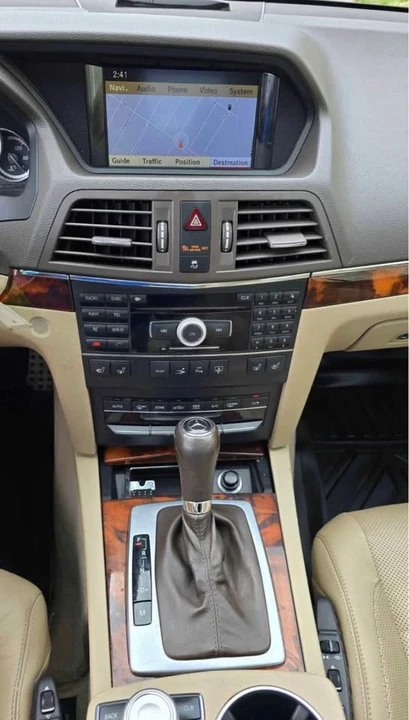 2010 Mercedes-Benz W212 E-Class - Image 8 of 13