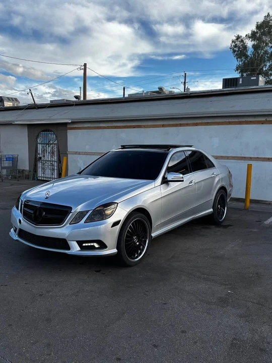 2010 Mercedes-Benz W212 E-Class - Image 9 of 10