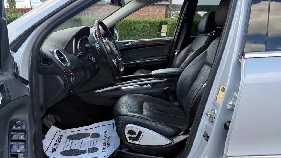 2010 Mercedes-Benz X164 GL-Class - Image 9 of 16