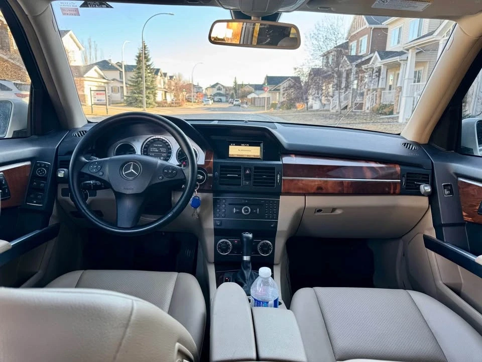 2010 Mercedes-Benz GLK-Class - Image 9 of 15