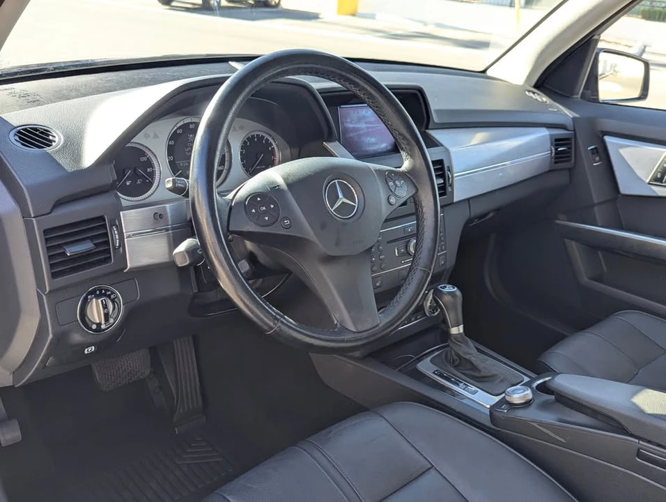 2010 Mercedes-Benz GLK-Class - Image 6 of 9