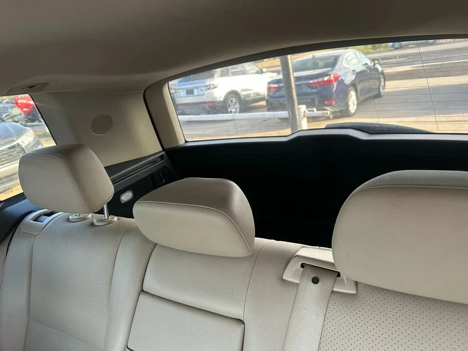 2010 Mercedes-Benz GLK-Class - Image 10 of 10